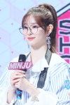 [쇼! 음악중심] 200704 MC 현장포토 민주 👓 - 김민주 카테고리 [쇼! 음악중심] 200704 MC 현장포토 민주 &#x1f453; - 김민주 카테고리