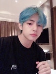 HOT - 방탄 뷔 트윗..좋은밤 만세 (얼굴 만세!!)