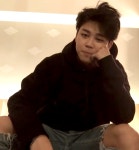 더쿠 - 방탄 지민 16년도 불타때랑 23년 현재