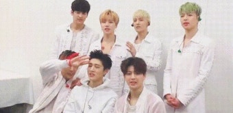 아이콘 멤버:김진환 송윤형 바비 비아이 김동혁 구준회 정찬우 - 케이돌토크 카테고리
