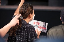 너네 그거 알아? 오늘 결혼 1개월 기념일이야ㅠㅠㅠㅠ - 이호정 카테고리