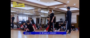 보민이 무대에서 볼 때마다 진짜 내가 신기해하는 것 - 골든차일드(Golden Child) 카테고리