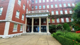 [노인정 명패]  수철이들이 지금 바로 대구를 가야하는 이유. - 어쩌다 발견한 하루 카테고리 [노인정 명패] 수철이들이 지금 바로 대구를 가야하는... 