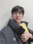더쿠 - 재찬이 동구래미 안경 쓴거 좋아
