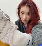 더쿠 - 있지 채령 인스타 업뎃.jpg