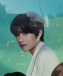 국민은행 버스정류장광고 - 뷔 카테고리