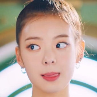 리아 나중에 연기 해도 괜찮을거같음 - 케이돌토크 카테고리