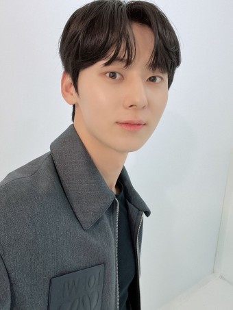 180508 1÷x=1 (UNDIVIDED)' Teaser Photo + <ONE : THE WORLD> in Seoul 황민현 | 블로그