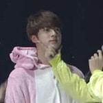 울애기 얌전한거바ㅋㅋㅋㅋㅋㅋㅋㅋㅋㅋㅋㅋ - 진(BTS) 카테고리