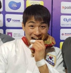 전체 게시판 - 창림이 이 사진 진짜 귀엽다