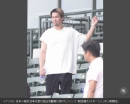 더쿠 - 청대 서치하다가 마에다켄타 발견했어