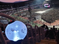 스픽콘 3층 15구역 43이엇나41이엇나.그럴꺼야 - 방탄소년단 카테고리