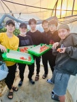 태형이가 찍은사진보는데 애정필터는 진짜 못따라가겠다 - 방탄소년단(BTS) 카테고리