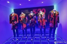 더쿠 - 상하이에서 아라시 5x20 의상전시회 열렸는데