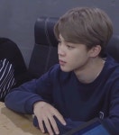 뒷통수는 동글동글 애깅인데 - 지민(BTS) 카테고리