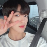 이번주 올라온 폰으로 찍은 김요한(아이돌) 📸 - 스퀘어 카테고리 이번주 올라온 폰으로 찍은 김요한(아이돌) 📸 - 스퀘어 카테고리