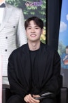 더쿠 - 류진과 브라운관이 낳은 형제인데,,, 얼굴 씽크 미친듯한 이태구