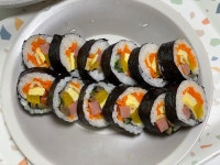 전체 게시판 - 우영우김밥 맛있다