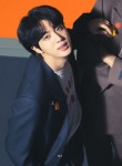 더쿠 - 🎃10월의 JIN🎃 퍼미션 투 댄스 온 스테이지
