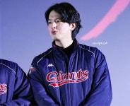 나 사실 김원중 이때 머리길이는 괜찮앗어 - 국내야구 카테고리