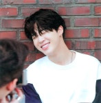 이거 지민이 언제야? 왜케 상큼터져ㅠ - 방탄소년단 카테고리