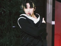전체 게시판 - [#30일_마크_챌린지 DAY 9] 마크가 해줬으면 하는 헤어