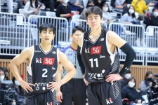 프티 이사진 모야ㅋㅋㅋㅋㅋㅋㅋㅋㅋㅋ - 농구 카테고리