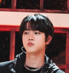 잠깐만 얘 심통이 안니야? - 진(BTS) 카테고리