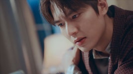 더쿠 - ✨👀팝스멜팅녹아내리는중 이곤 눈빛드컵👀✨ - 512강 3조