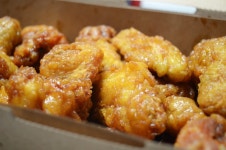 HOT - 교촌치킨 메뉴 대결......jpg