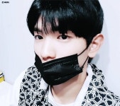 웅이 디노트 머스트해브아이템 - 형섭X의웅 카테고리