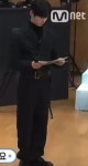 전체 게시판 - 잠깐 나온 황민현 착장