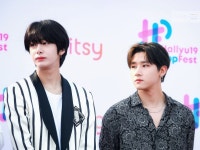 아아아아악ㅋㅋㅋㅋㅋㅋㅋㅋㅋ창규니 형원이 옆에 있으니까 겁내 쪼끄매ㅠㅋㅋㅋㅋㅋㅋㅋㅋㅋㅋㅋㅋ - 몬스타엑스 카테고리