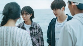 더쿠 - 승현이가 자기 셔츠 은강이한테 입혀준건가봐