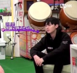 내일 환희에 가득차 코를 벌름거리며 MD샵 앞에서 외칠 그 한문장 - 황민현 카테고리