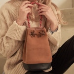 WIZWID:위즈위드 - [Sergepoetic:세르쥬포에틱]Tan Winter Tulip Bag WIZWID