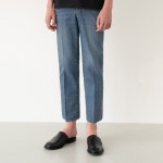 WIZWID:위즈위드 - [GARMENT LABLE:가먼트레이블]GL Tapered Crop Jeans - Dark Blue / Tapered WIZWID