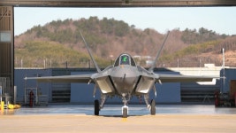 `37분간 영공 가른 보라매`…KF-21 3호기 비행 성공 [뉴스+현장] | 한국경제TV `37분간 영공 가른 보라매`…KF-21 3호기 비행 성공 [뉴스+현장]