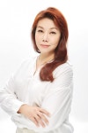 김영주 소속사 젤리피쉬엔터테인먼트와 재계약 체결공식 | 한국경제TV 김영주  소속사 젤리피쉬엔터테인먼트와 재계약 체결공식