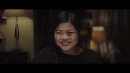 Marvelous and the Black Hole Official Trailer | 지금 무료로 감상하기 - Y8.com