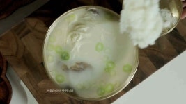 [뜨끈-한 설렁탕 한 그릇/사골맛집]서울시 미래유산 선정 잼배옥의 신제품