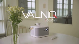 전자칠판 겸용 다목적 AR 프로젝터 VALNIQ TOUCH by 유한회사 밸류e 전자칠판 겸용  다목적 AR 프로젝터 VALNIQ TOUCH by 유한회사 밸류e