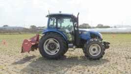 멀리서 조종하고 스스로 작동도…IT 농업시대 성큼 | 연합뉴스