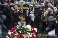 넴초프 피살 사건 목격 운전자 