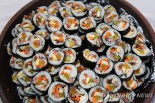 일본인이 가장 좋아하는 한국 대중음식은 김밥 | 연합뉴스