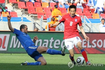 '남아공월드컵 16강 주역' 김정우, 볼리비아전서 은퇴식 | 연합뉴스