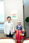 청력 잃은 몽골 소녀에 희망 준 고신대병원 | 연합뉴스