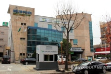 전국 최초 광주 첨단2동 드라이브-스루 민원센터 | 연합뉴스