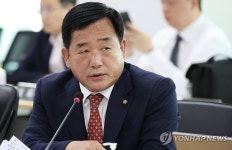 질의하는 박성민 의원 | 연합뉴스