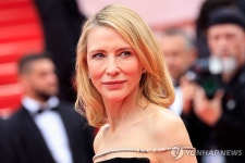 칸 영화제 시사회 참석한 블란쳇 | 연합뉴스